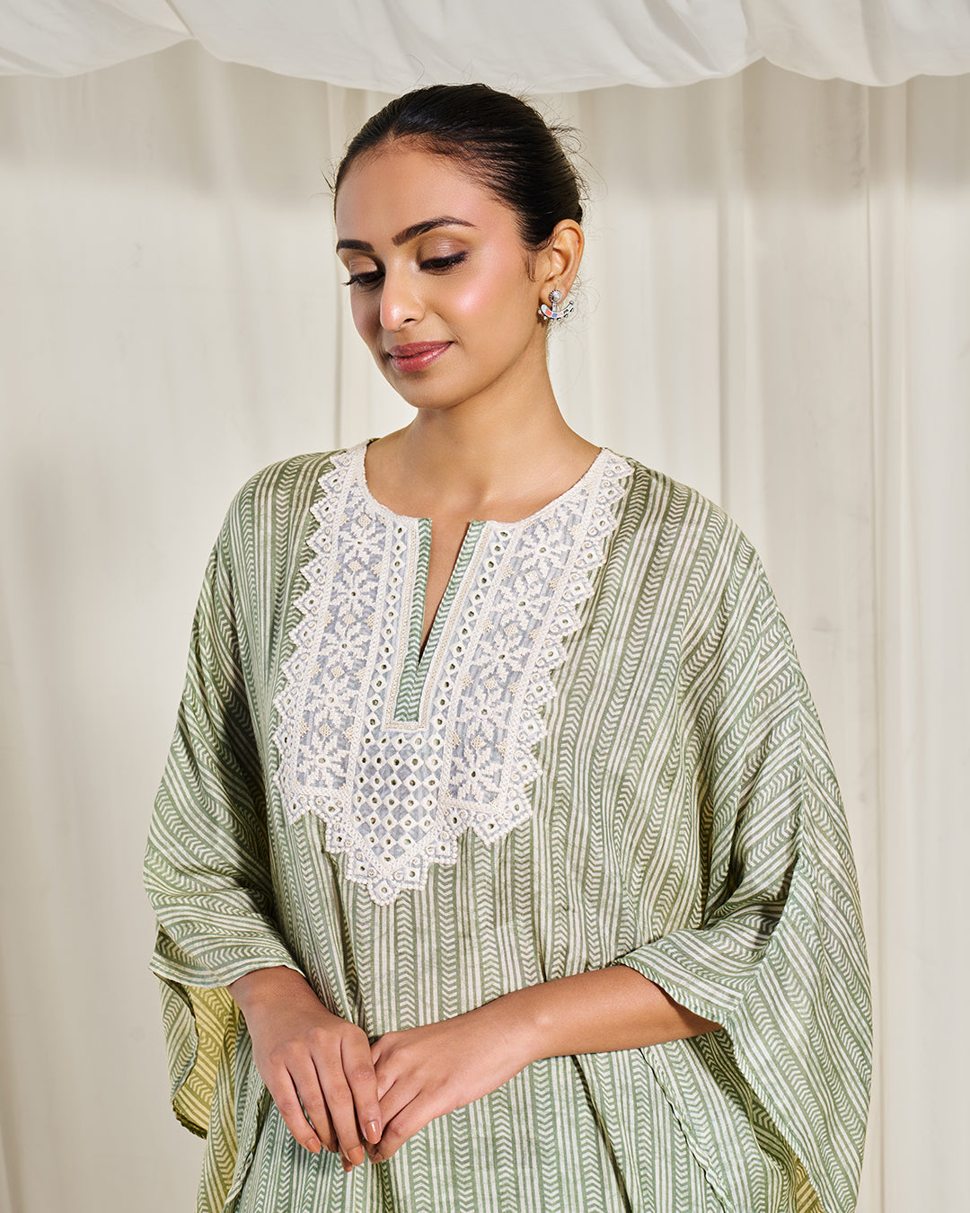 Willow Weave - Elan Set <br> Women's Printed Kaftan Set with Lace Yoke