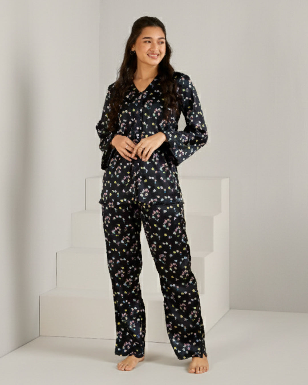 Daisy Dreams Satin Relaxed Lounge Pyjama Set