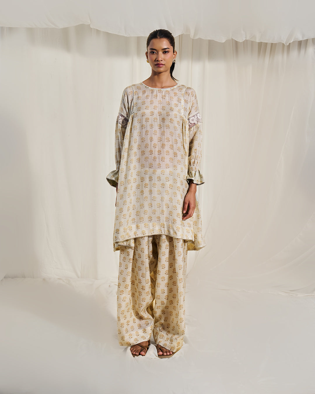 Golden Buta – Noor Set <br> Women's Printed Tunic Set with Farsi Pants