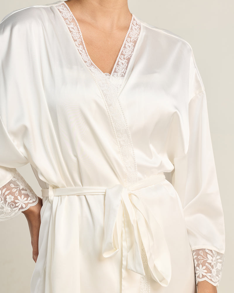 Pearl Satin Short Robe