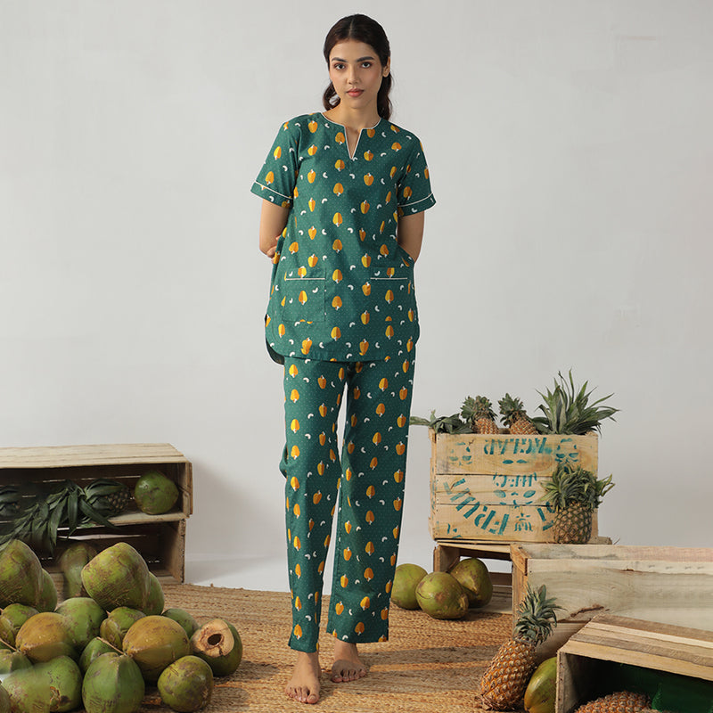 Nutty Retreat Cotton Dip-Neck Pyjama Set
