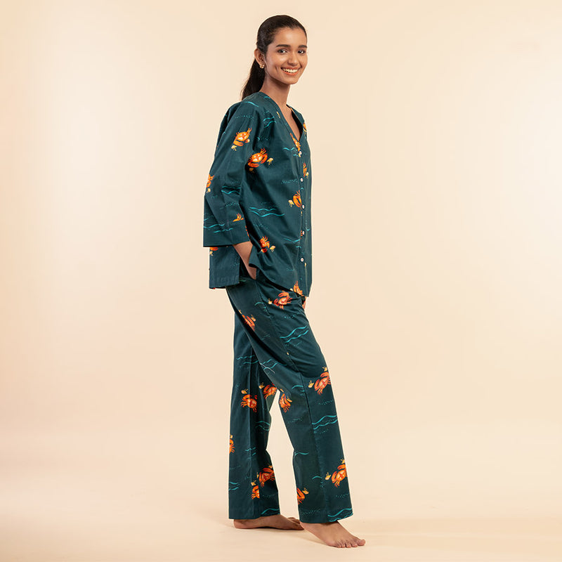 Coastal Crawl Cotton V-Neck Pyjama Set