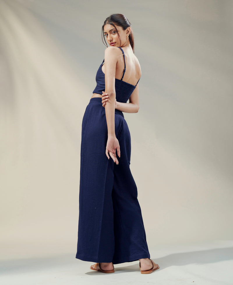 Nyra - Crop Top & Pants Set