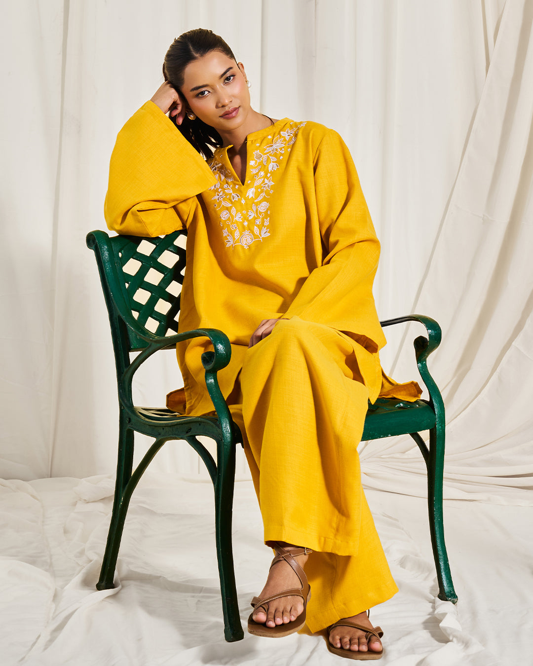 Aura Set <br> Embroidered Tunic Izhar Set