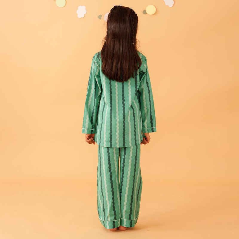 Evergreen Cotton Notched Pyjama Set