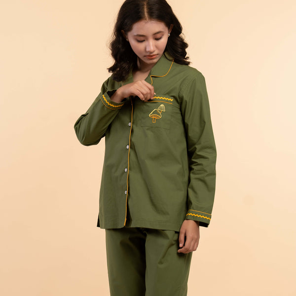 Wild Moss Embroidered Notched Collar Pyjama Set - Women