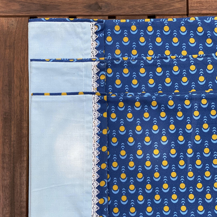 Dandelion -Half Moon -Table Placemats -Polka Dots -Woven Printed