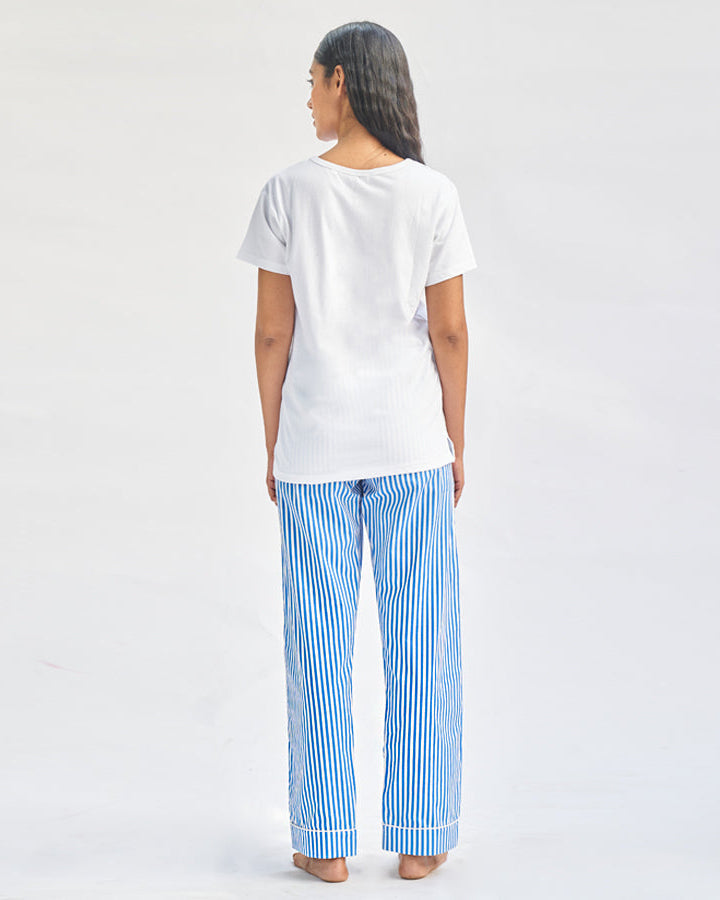 Floaty Sky Embroidered T-shirt & Cotton Pyjama For Women's