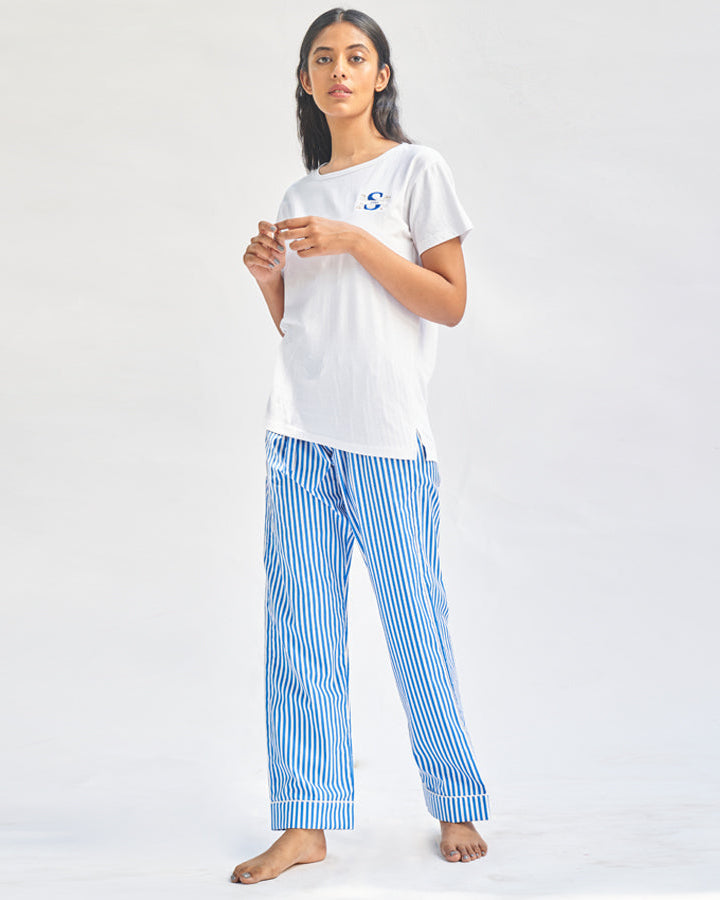 Floaty Sky Embroidered T-shirt & Cotton Pyjama For Women's